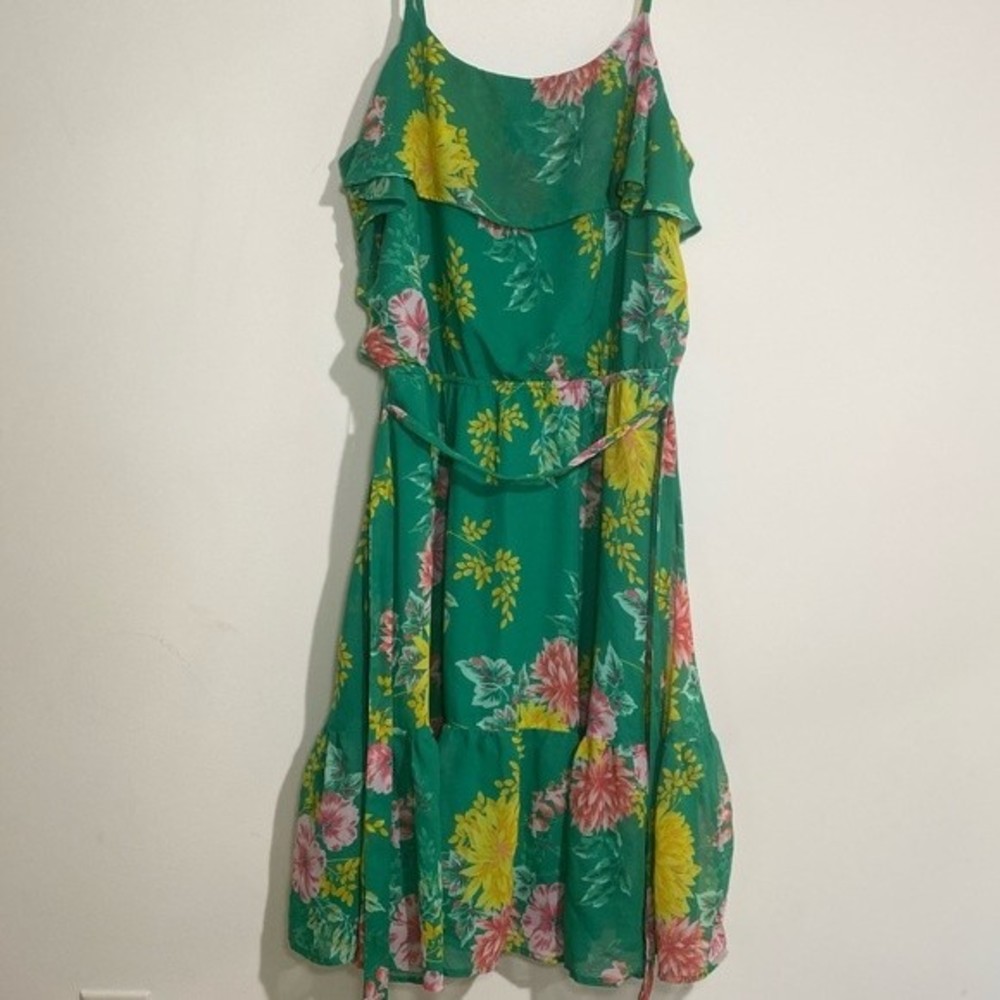 Mother and daughter spring vacation dresses